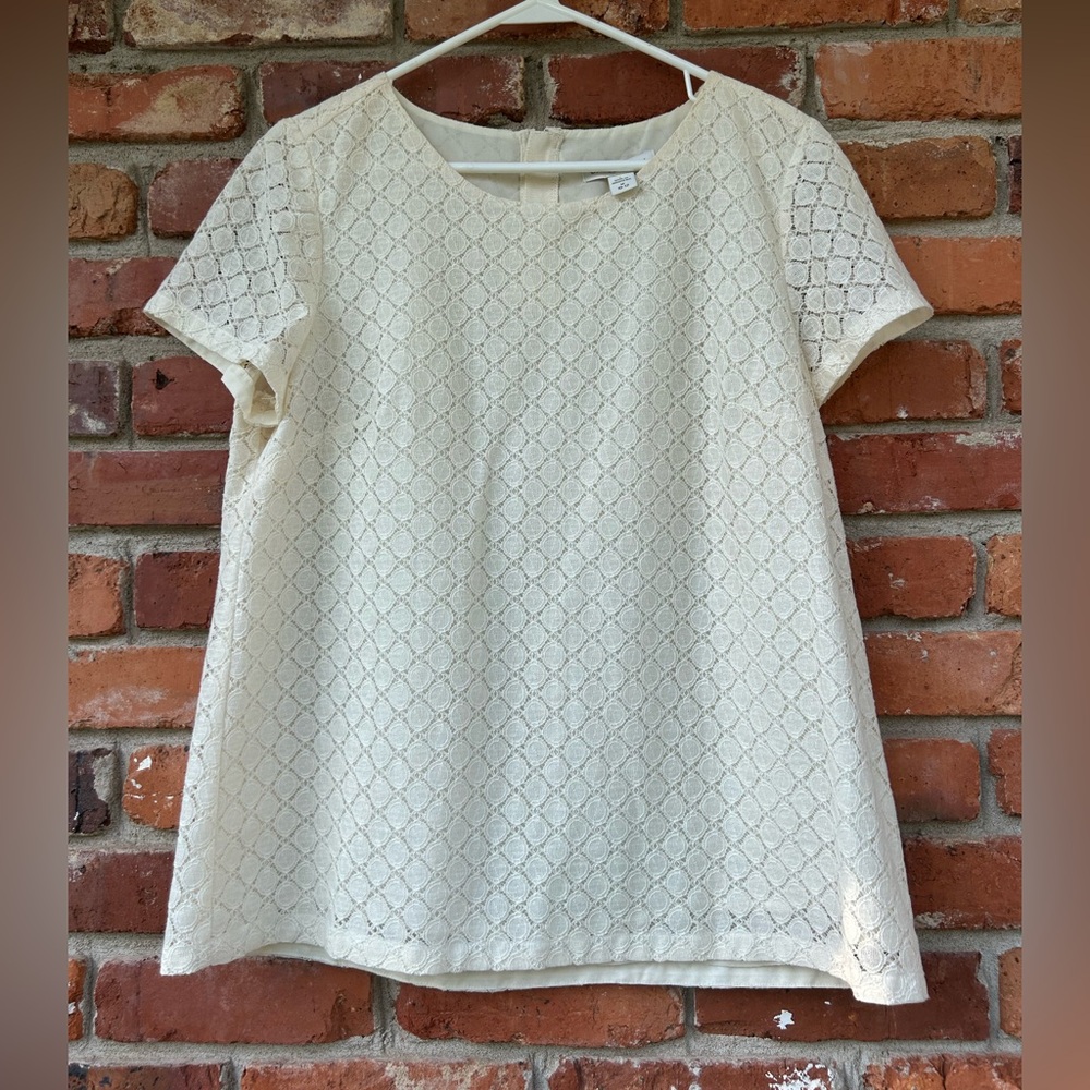 Coldwater Cream Lace Top Size M